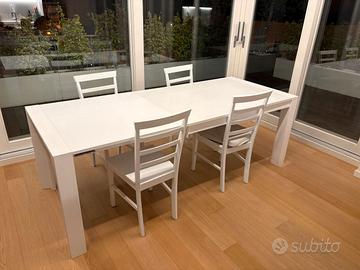 Tavolo Allungabile Bianco 140-220x90 + 4 SEDIE
