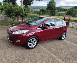 FORD Fiesta 6ª serie - 2010