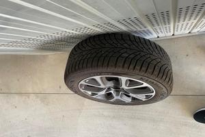 4 cerchi piu gomme