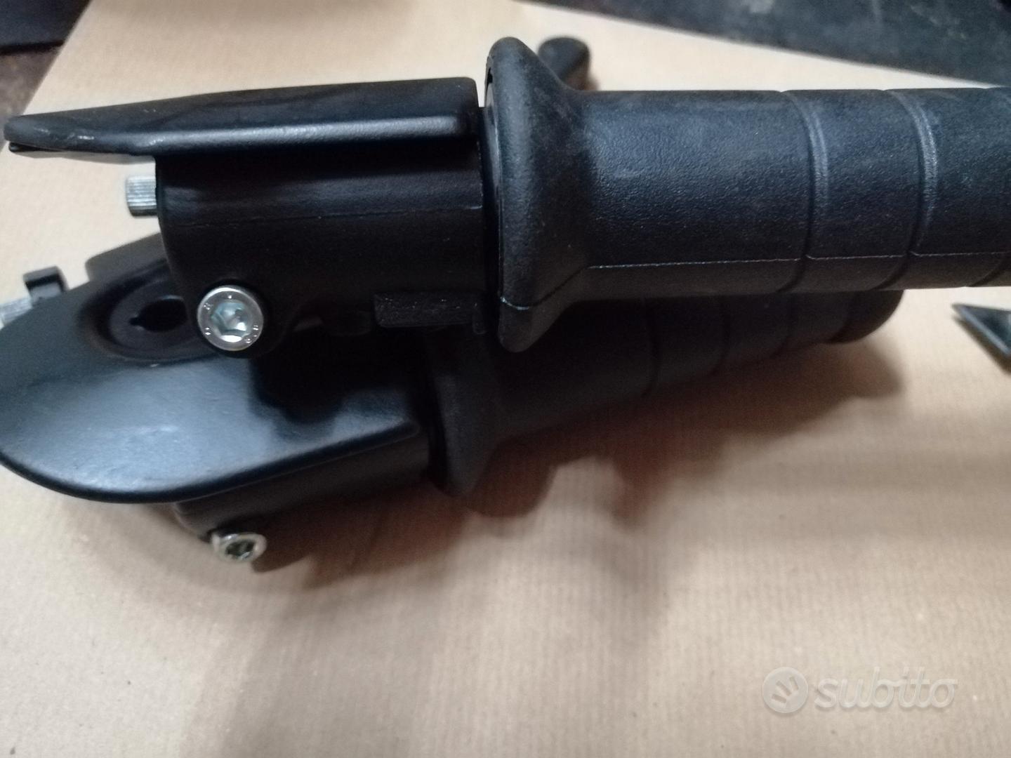 Poignée D'accélérateur (commando) Pour Scooter Piaggio Zip 4T 50cc - Pièce D'occasion En Bon état