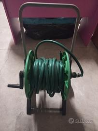 Carrello avvolgitubo per irrigazione da giardino