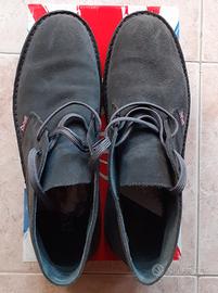 Scarpe polacchine scamosciate n. 43