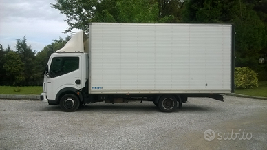 Montaggio Mobili/Trasporto/Traslochi