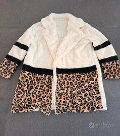 Giacca lunga in ecopelliccia maculata