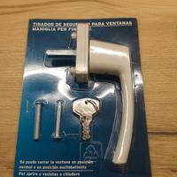 Maniglia finestra con chiave nuova