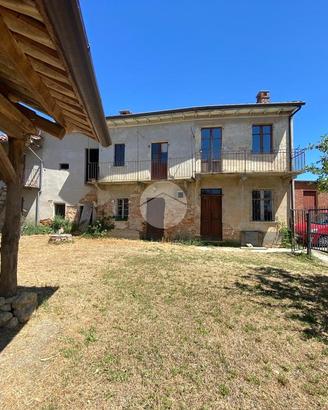 CASA SEMINDIPENDENTE A CALLIANO
