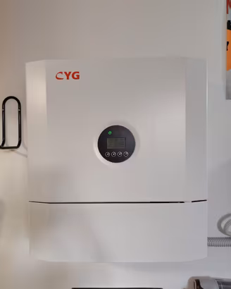 Inverter ibrido Powermate P5 5KW usato