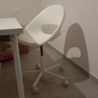 Set di due Scrivanie con sedie girevoli