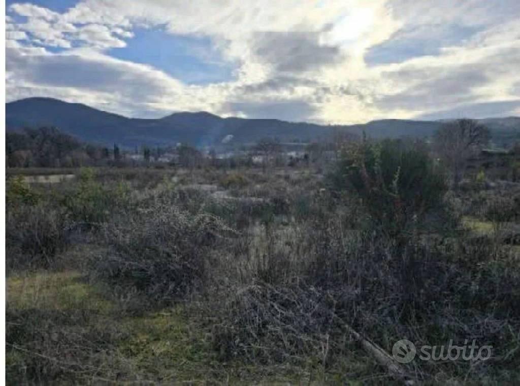 Immobile in asta di 15873 m² a Spoleto - Altro
