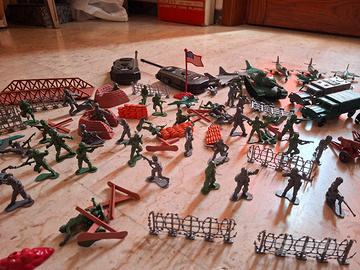 soldatini e mezzi militari