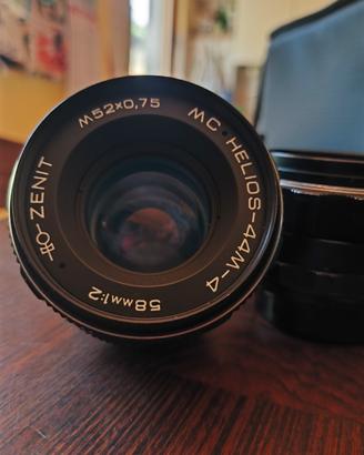 HELIOS 44M-4 