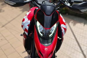 Ducati Hypermotard 950