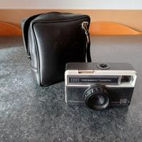 Macchina fotografica KODAK Instamatic 77x