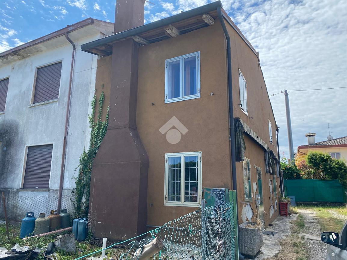 Casa – Castelfranco Veneto, Poisolo - Vista 3