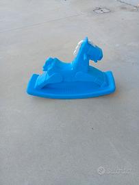 Cavallo a dondolo Chicco azzurro