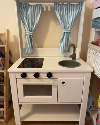 Cucina giocattolo Ikea