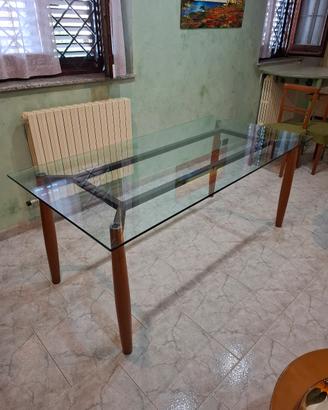 tavolo in vetro