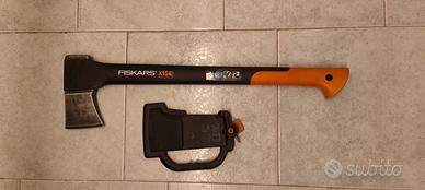 ascia Fiskars X15