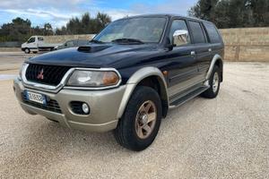 stupendo MITSUBISHI PAJERO SPORT AUTOCARRO