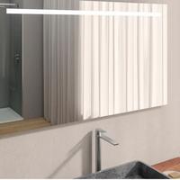 Specchio a led illuminato con luce calda e fredda