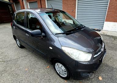 Hyundai i10 a benzina/gpl 12/2011 per neopatentati