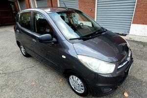 Hyundai i10 a benzina/gpl 12/2011 per neopatentati
