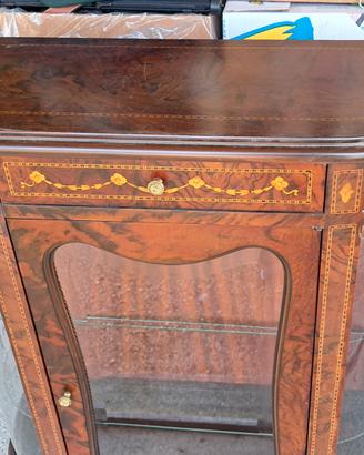 credenza/vetrina