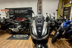 Honda adv 350 anno 2025 con 5900km VALERIANOMOTO