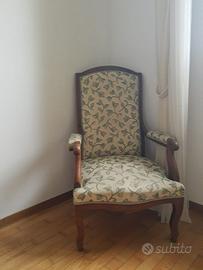 Poltrona antica restaurata (del '900)