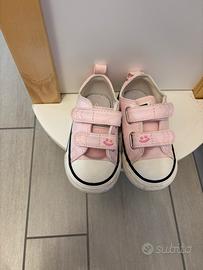 Scarpe converse n. 21
