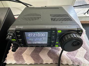 Icom ic 7000