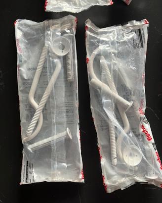 Set di sei coppie di mensole per termosifoni