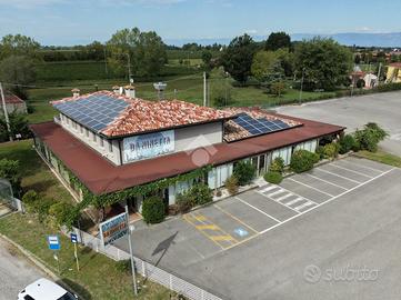 NEGOZIO A ANNONE VENETO