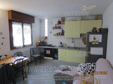Appartamento Curtatone [A4357466]