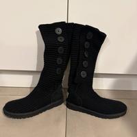 Stivali UGGS neri in lana
