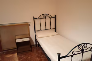 Ampia stanza in zona politeama/liberta'