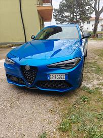 Alfa Romeo Giulia Competizione

210CV Q4 2023 FULL