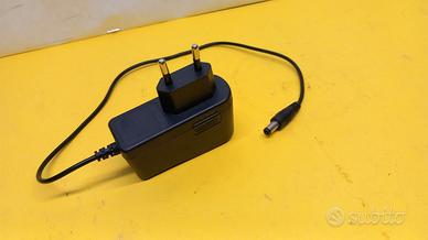 Alimentatore 220 V, uscita DC 12 V, 2 A, 2000 mA -
