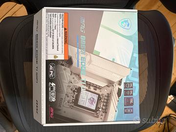 Scheda madre MSI B860I Edge Ti Wifi