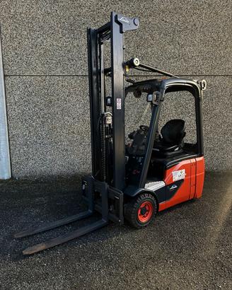 Carrello elevatore elettrico E14C/02