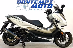 Honda Forza 350