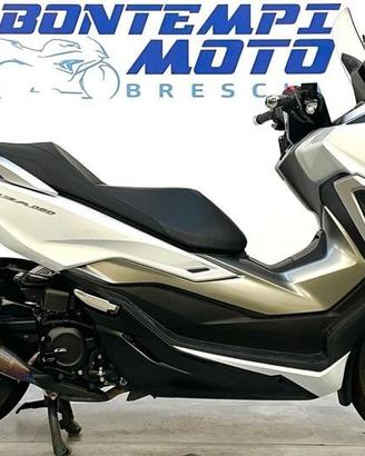 Honda Forza 350
