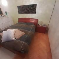 Camera da letto in legno ciliegio