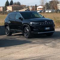 Jeep Compass noleggio