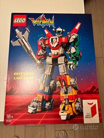 LEGO 21311 VOLTRON