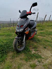 Aprilia sr 125 2t
