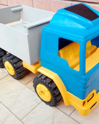 Camion, secchiello, paletta, rastrello, set golf