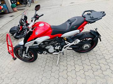 Mv agusta stradale 800