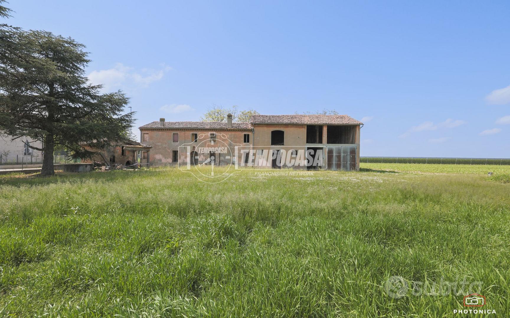 AMPIO RUDERE A MORDANO CON TERRENO ANNESSO - Vista 2