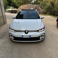 VOLKSWAGEN Golf 8ª serie - 2022
